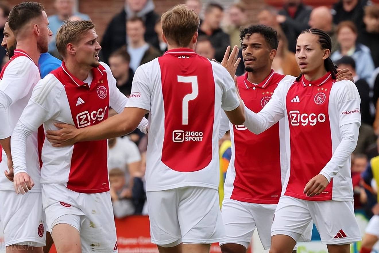 九游娱乐官方网站-关于阿贾克斯硬战锡耶纳联大展拳脚的信息