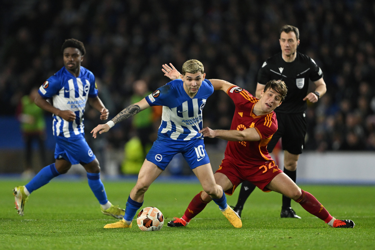 布莱顿客场告捷，继续保持中游位置！的简单介绍