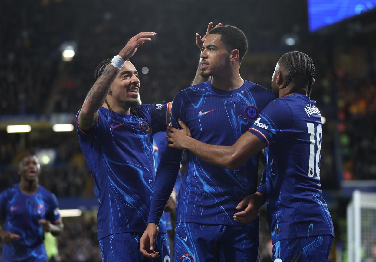 切尔西主场战平南安普顿，持续领先