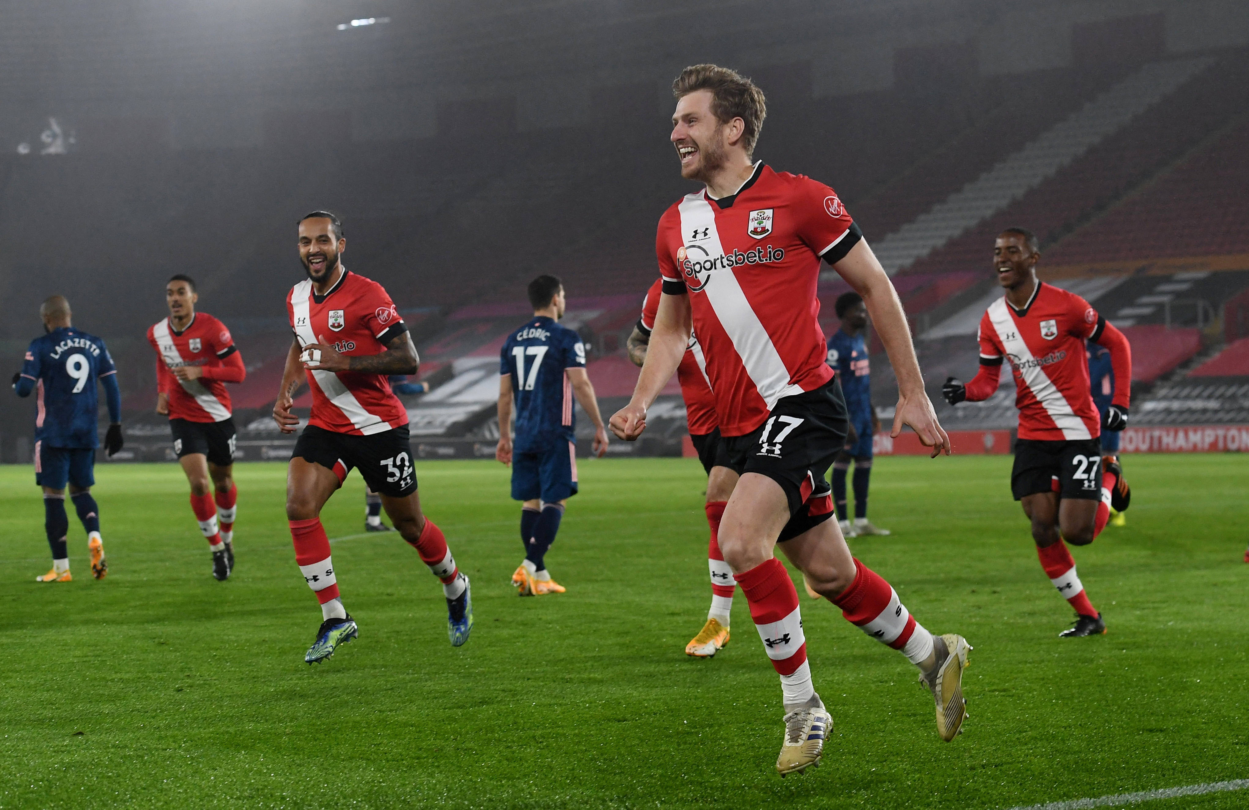 南安普顿主帅调整阵容,取得连胜 南安普顿主帅调整阵容,取得连胜