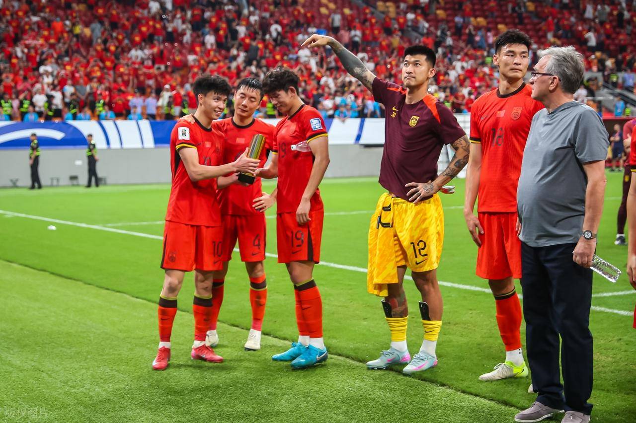 切尔西反击连胜,赢得球迷称赞 切尔西反击连胜,赢得球迷称赞