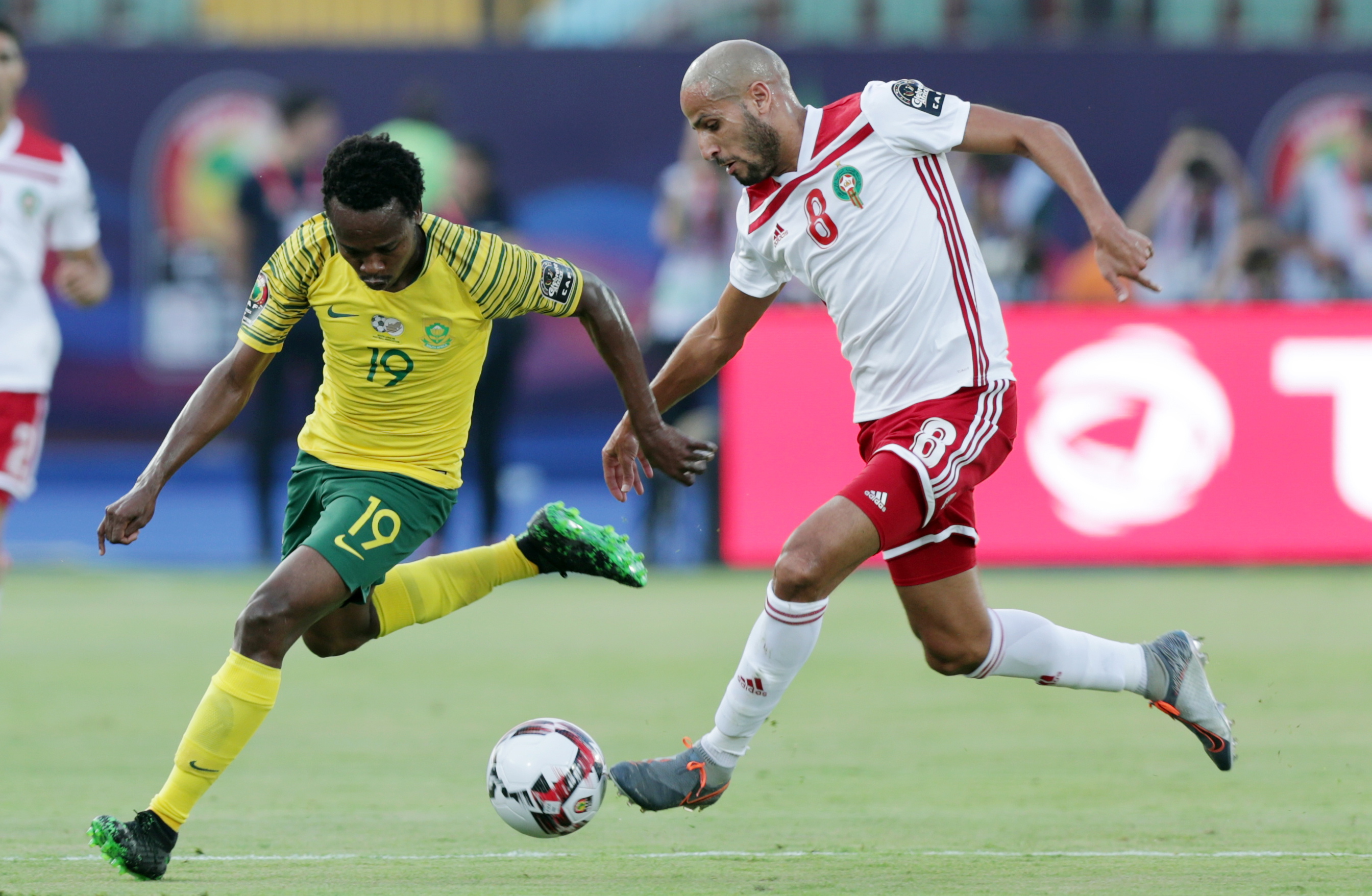 美国队与南非队:握手言和