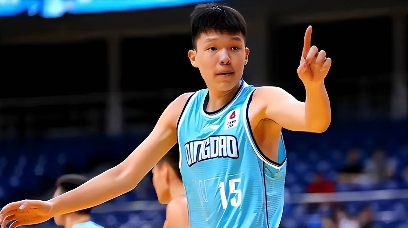 广厦队继续高歌猛进,战胜山东队 广厦队继续高歌猛进,战胜山东队