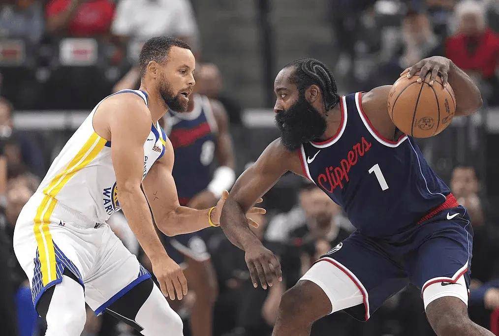 九游VIP-NBA球队备战季后赛，主教练暗示将会有新战术突破