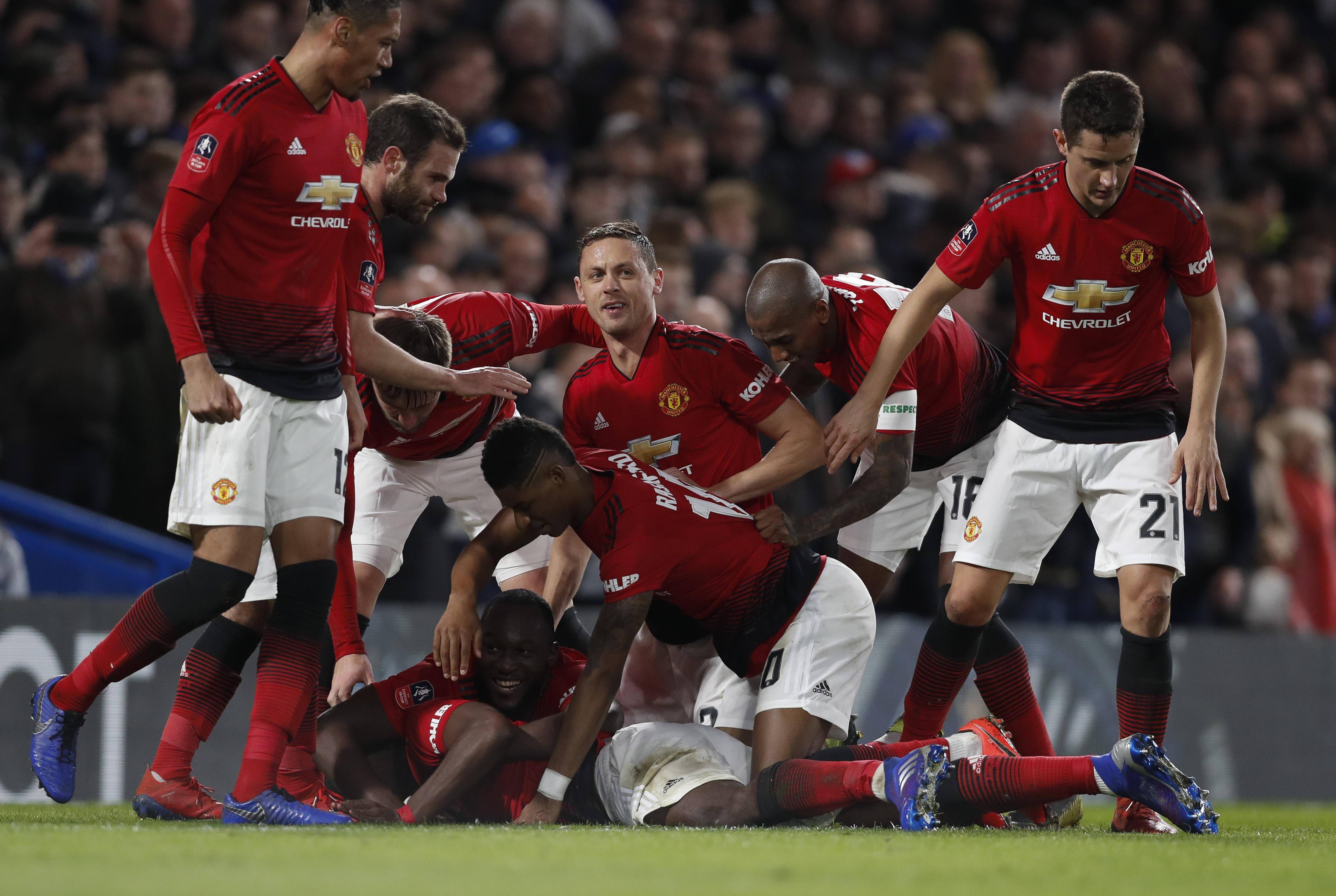 曼联客场大胜布莱顿，取得连胜