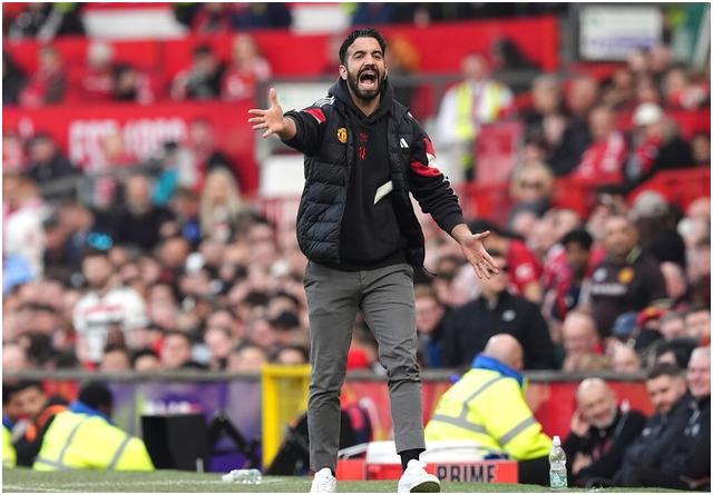 九游体育APP下载-巴塞罗那攻守不均衡，战术调整令球迷担忧