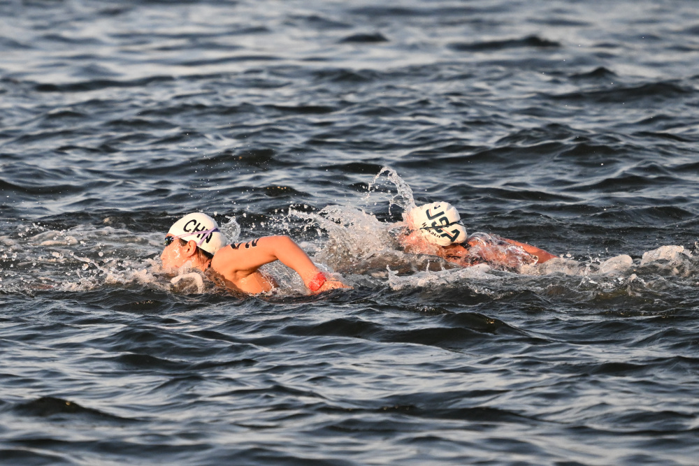 斯洛文尼亚游泳选手奋力一搏，夺取射击金牌