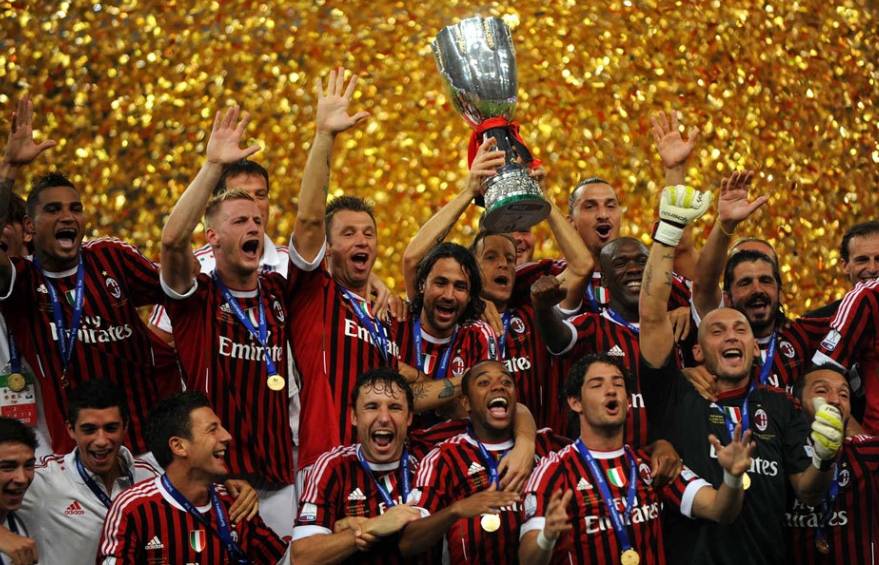 关于AC米兰球员全力以赴，喜迎胜利的信息