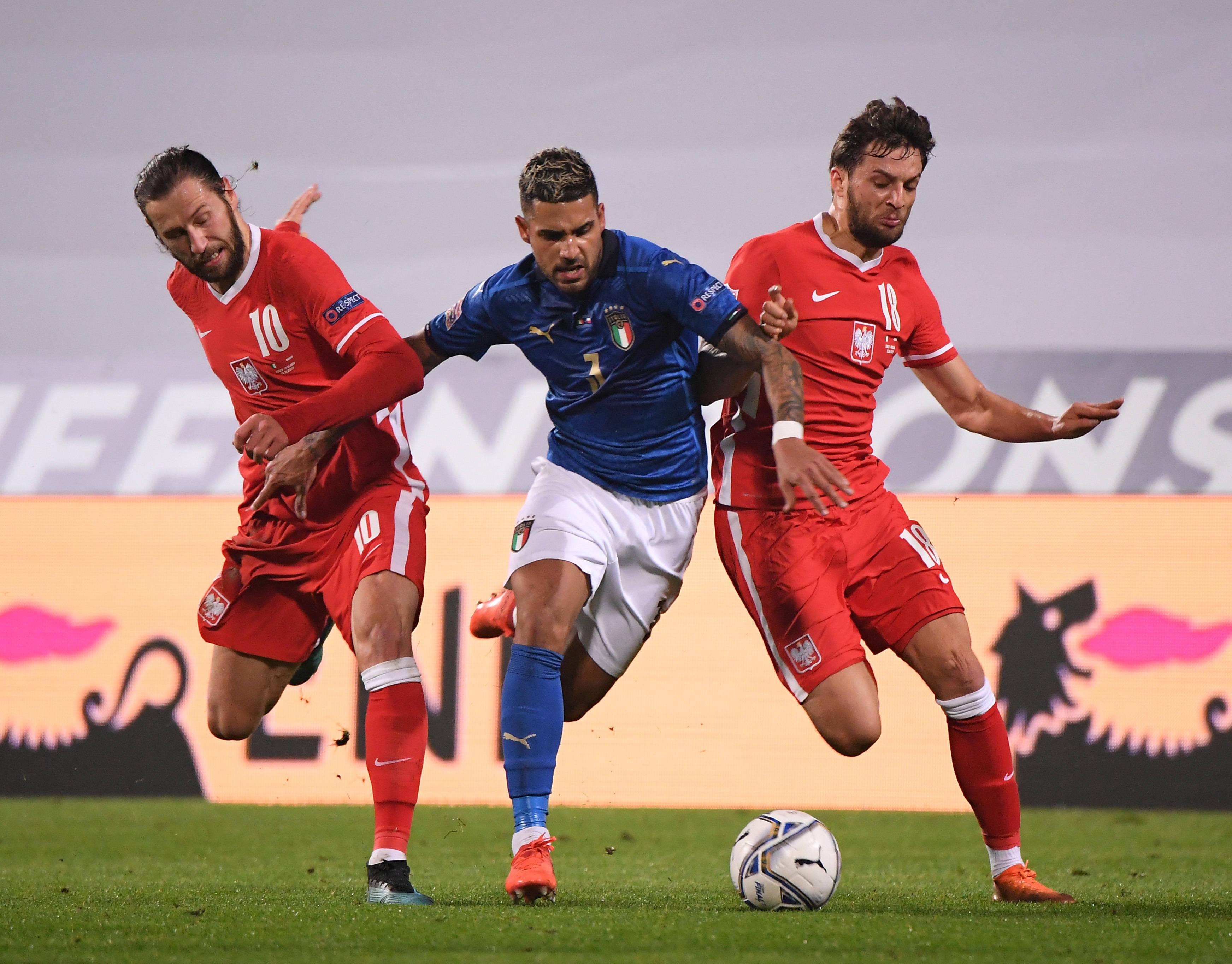 九游游戏-欧洲国家足球预选赛小组赛火爆进行