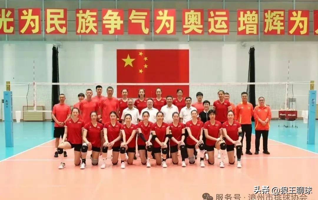 墨西哥队备战备受关注,备战工作有声有色 墨西哥队备战备受关注,备战工作有声有色