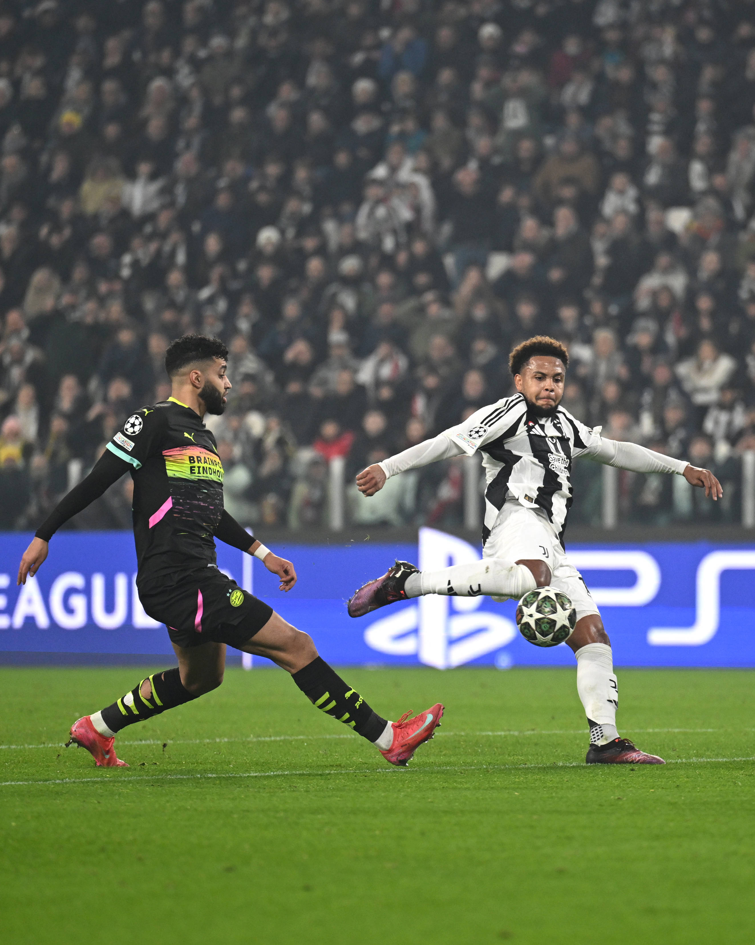 九游app下载-罗马主场不敌强敌，欧冠前景黯淡