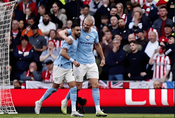 九游体育-曼联客场被维拉逼平，客场不胜延续