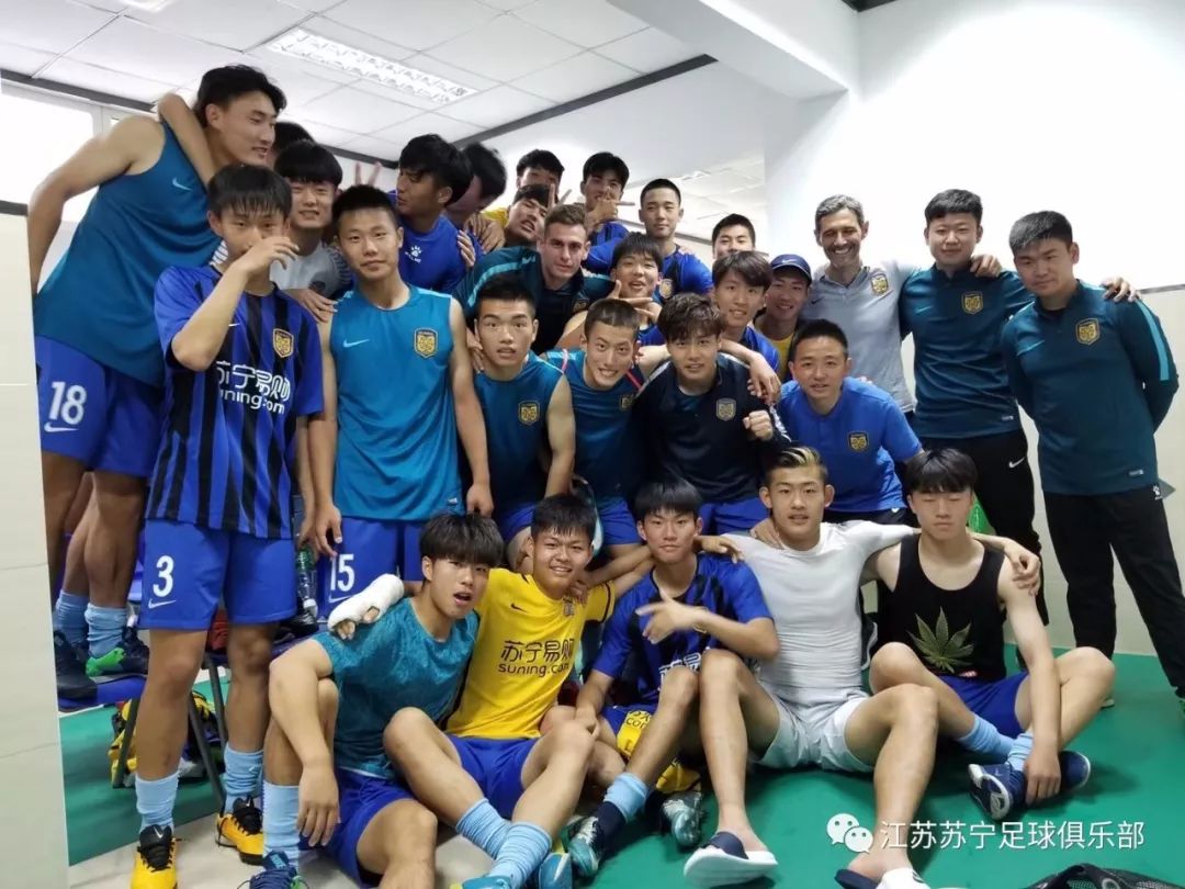 九游娱乐官方网站-关于大连人主场迎战江苏苏宁,豪取三连胜的信息