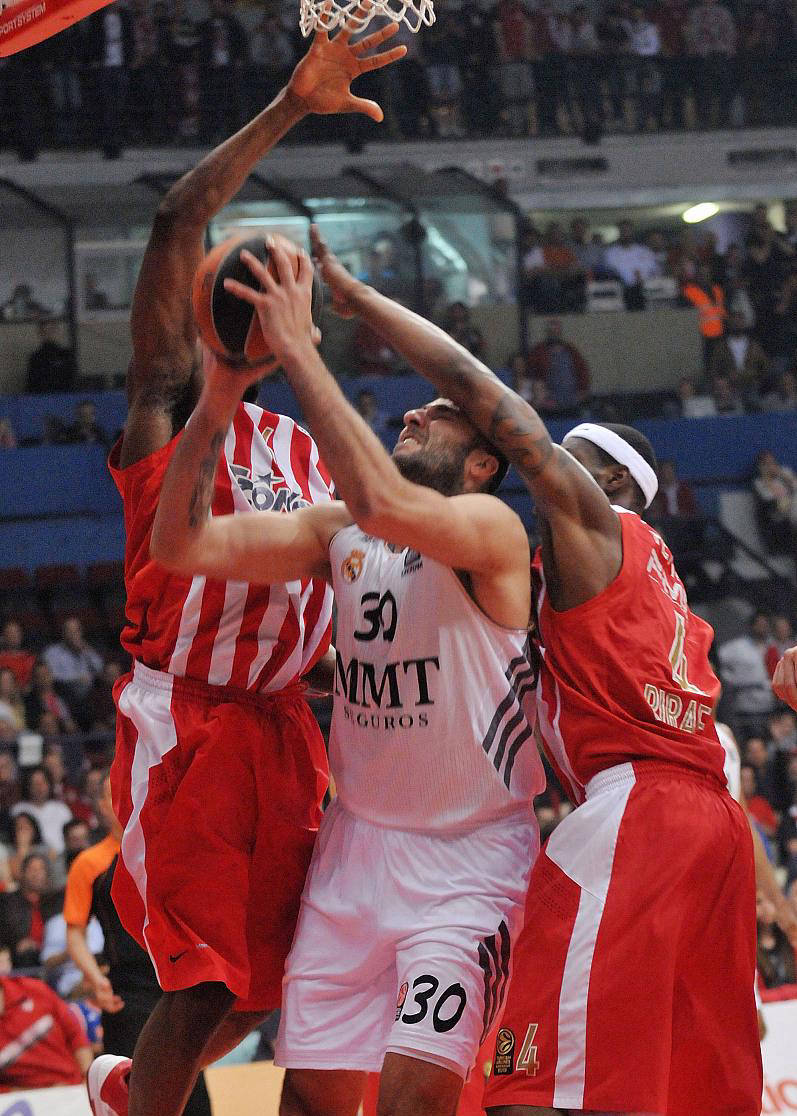 九游体育直播-热火队员集体进步,球队整体实力明显提升