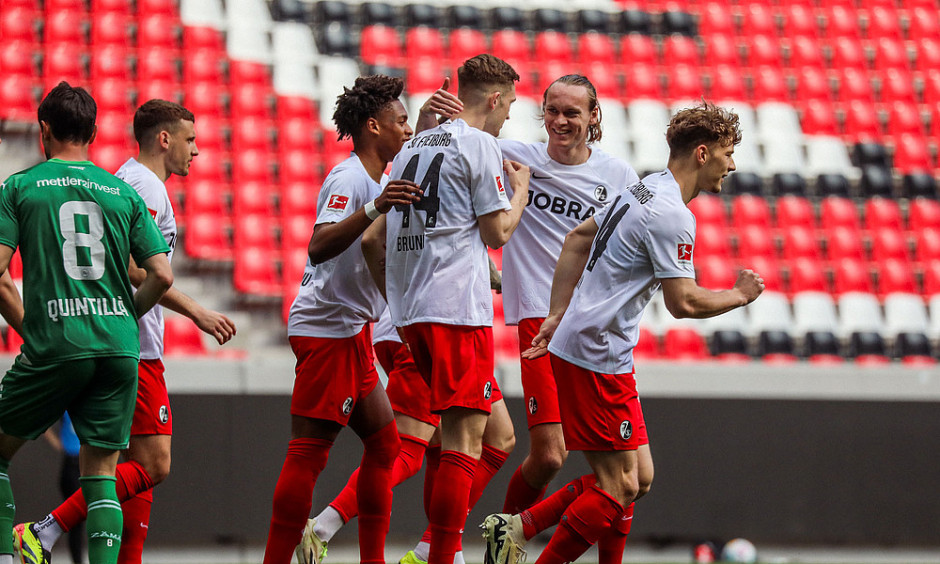 不莱梅多点开花，枯燥比赛变战术绽放