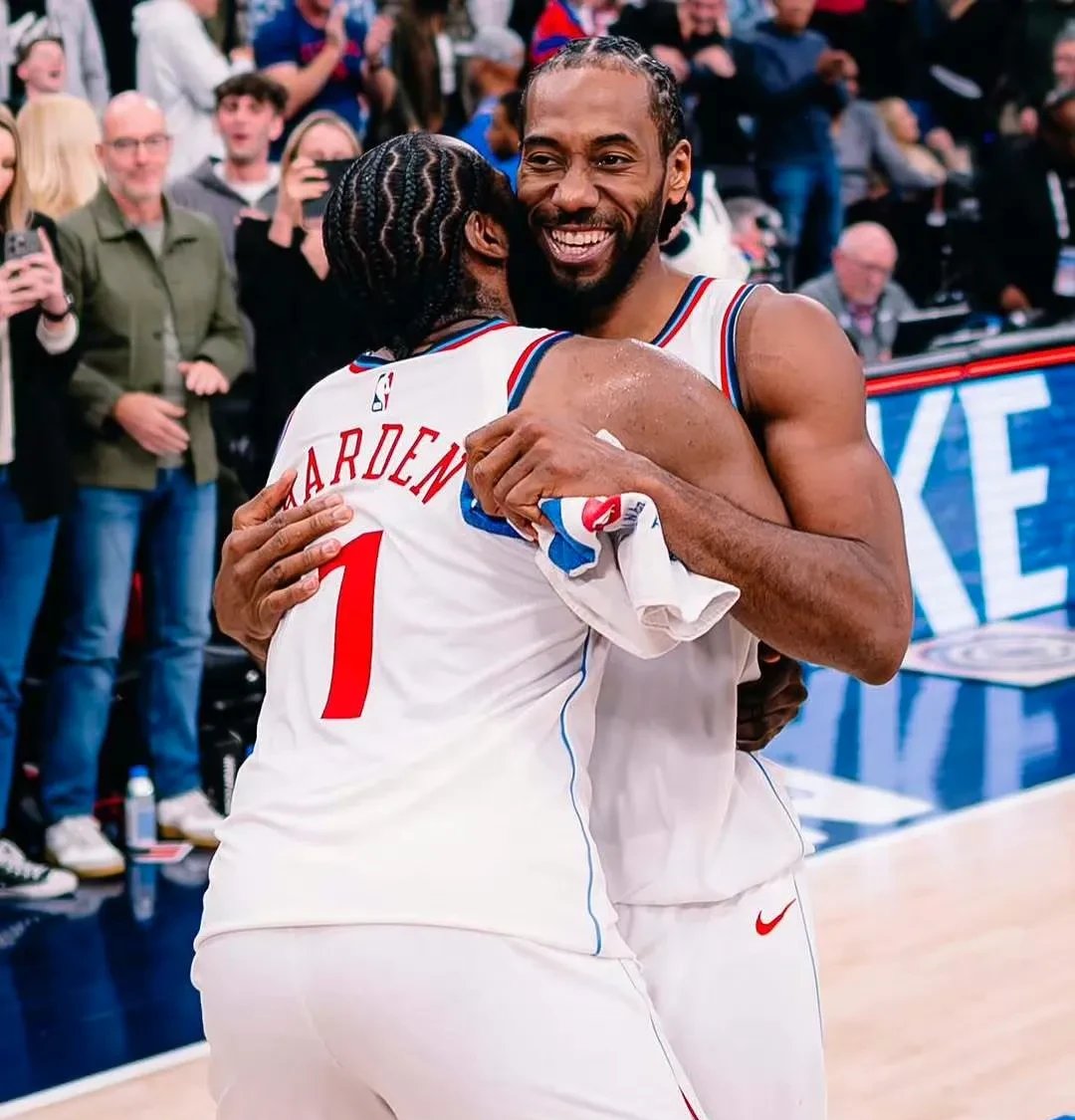 快船vs快豪先x战胜森林狼喜气洋洋斯理达分