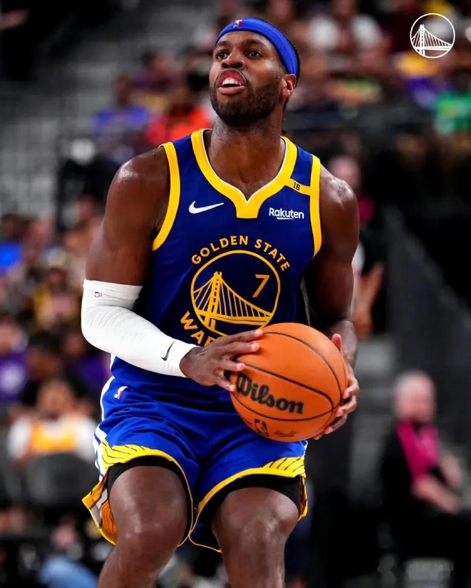 9you娱乐-勇士大胜开拓者，延续胜势