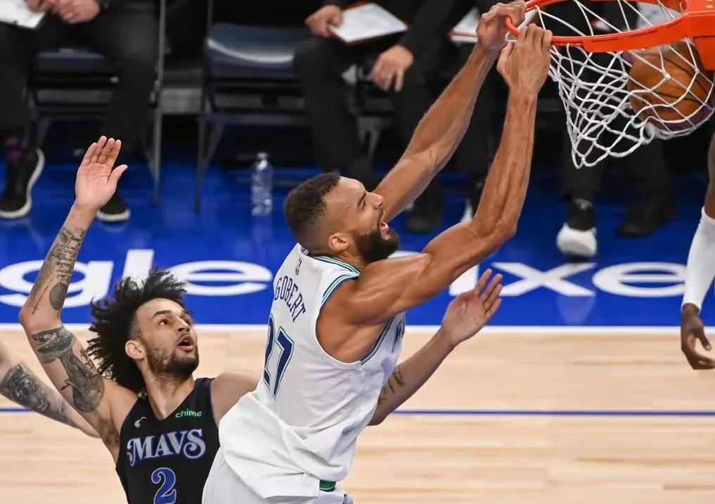 九游娱乐app下载-关于独行侠客场负鹈鹕，东契奇全场失误过多导致失利的信息