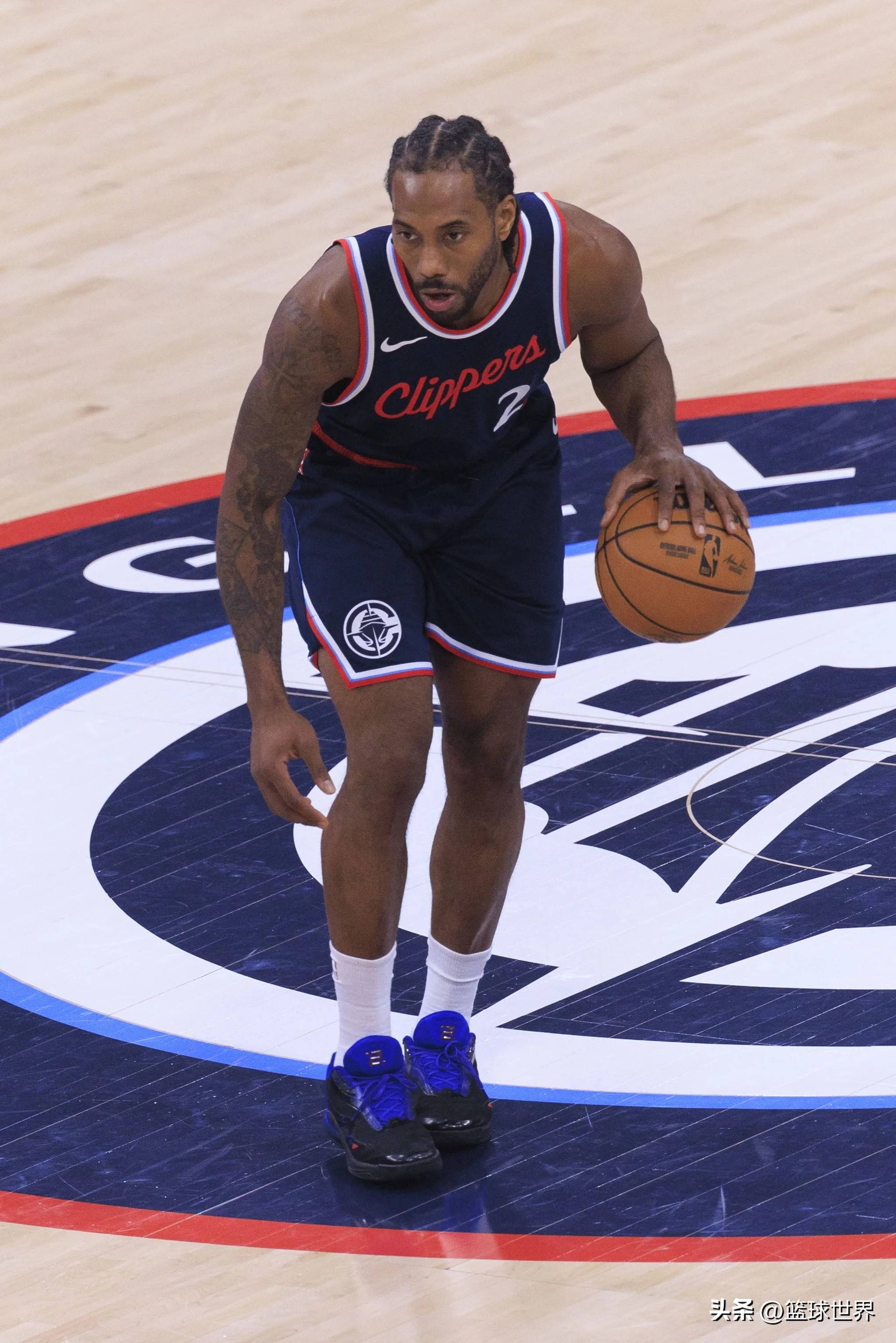 九游娱乐网站-快船完胜活塞，伦纳德攻下34分