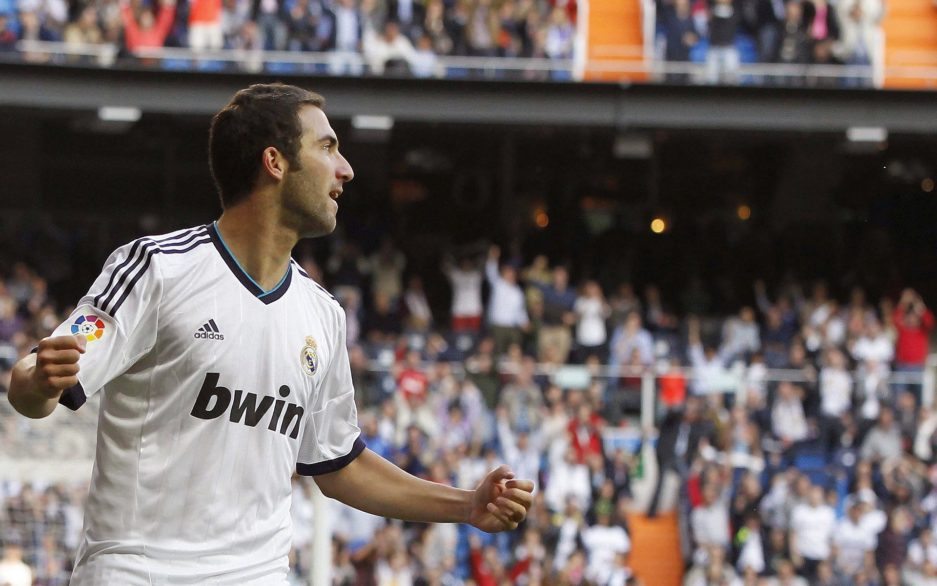 双生狂飙，马丁内利与东决英雄，跨越时空的接管